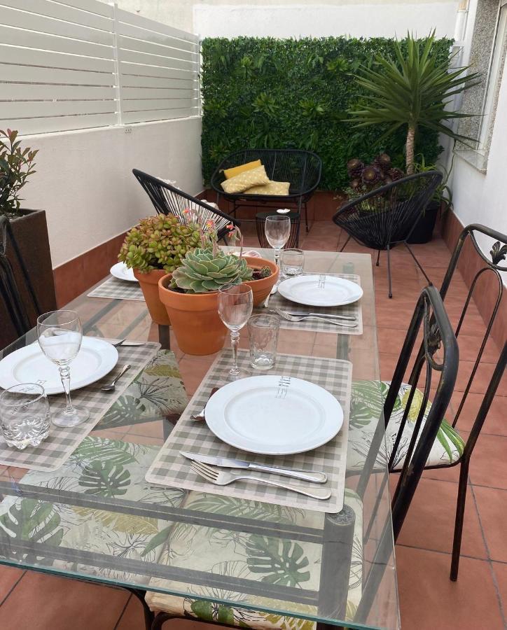 Apartamento Plaza Del Parque فيلانويفا دي أروسا المظهر الخارجي الصورة