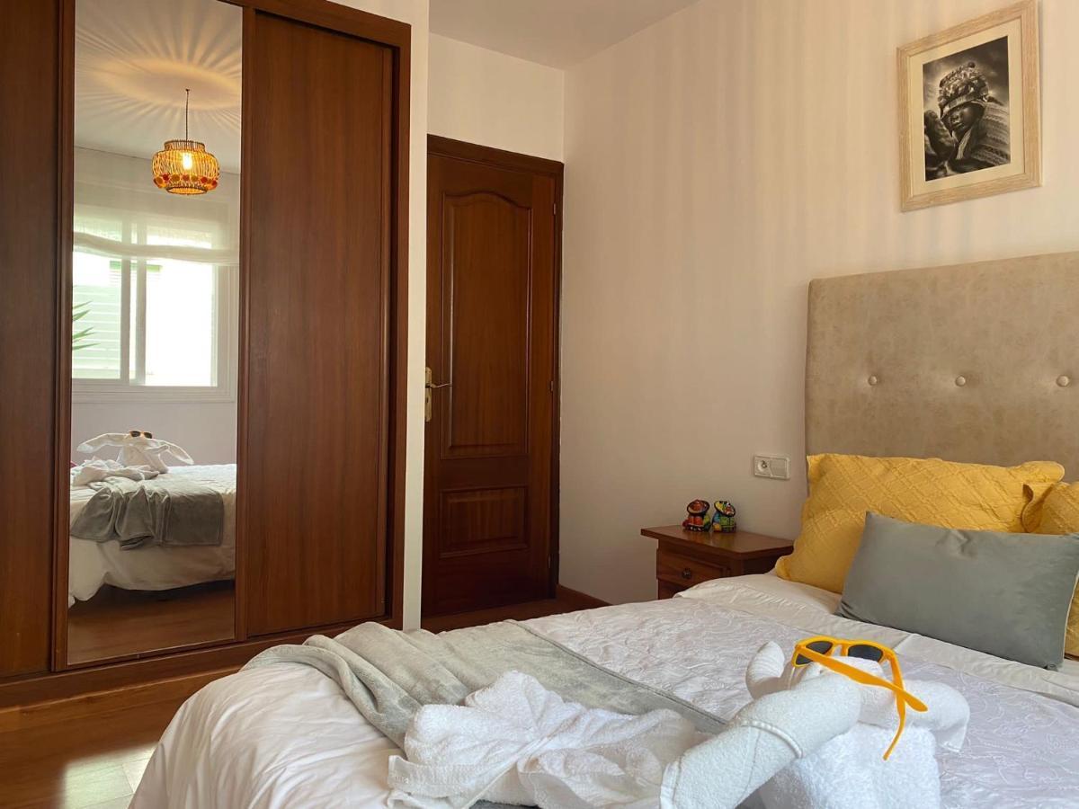 Apartamento Plaza Del Parque فيلانويفا دي أروسا المظهر الخارجي الصورة